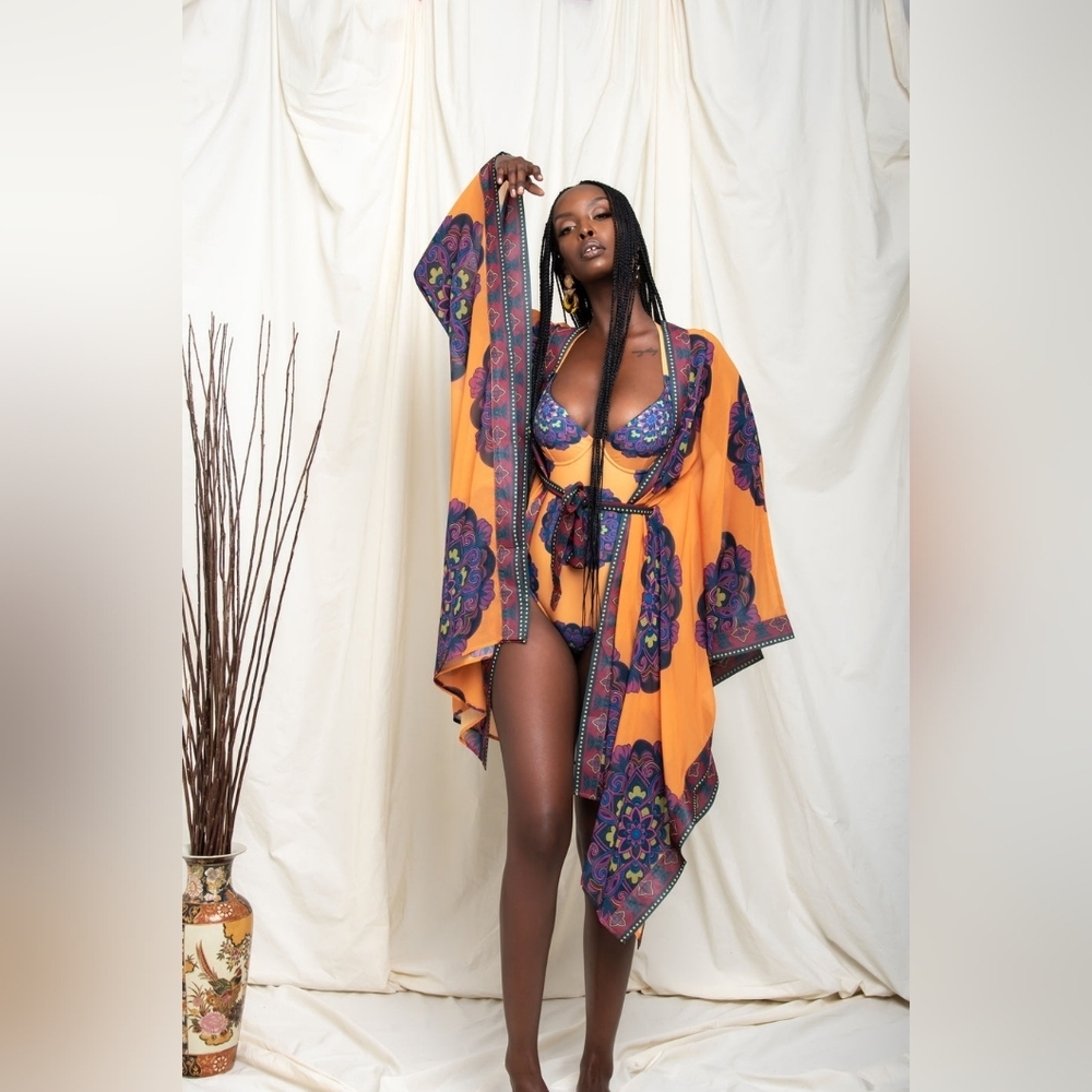 OFUURE MILANDU Kimono / Cover up